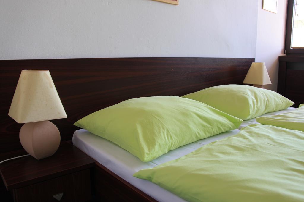 Hotel Bothe Povazska Bystrica Ruang foto