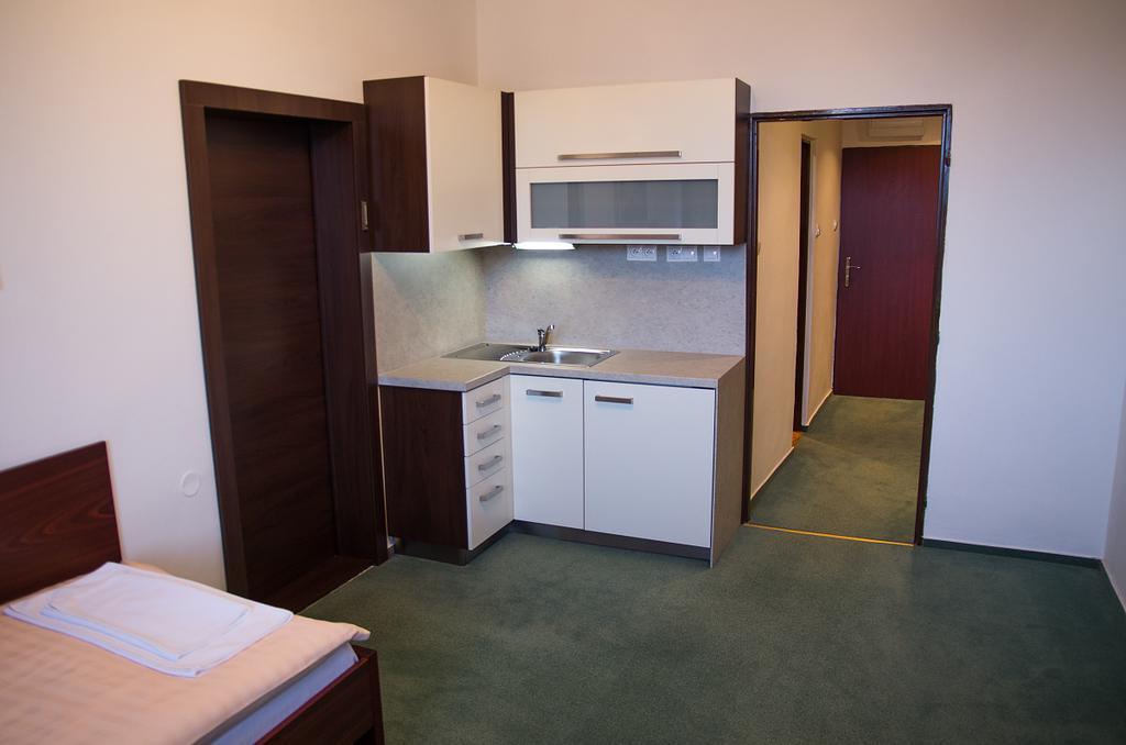 Hotel Bothe Povazska Bystrica Ruang foto