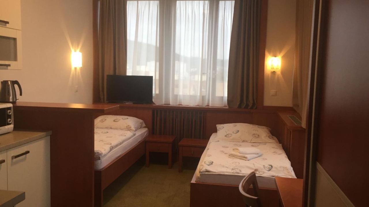 Hotel Bothe Povazska Bystrica Bagian luar foto