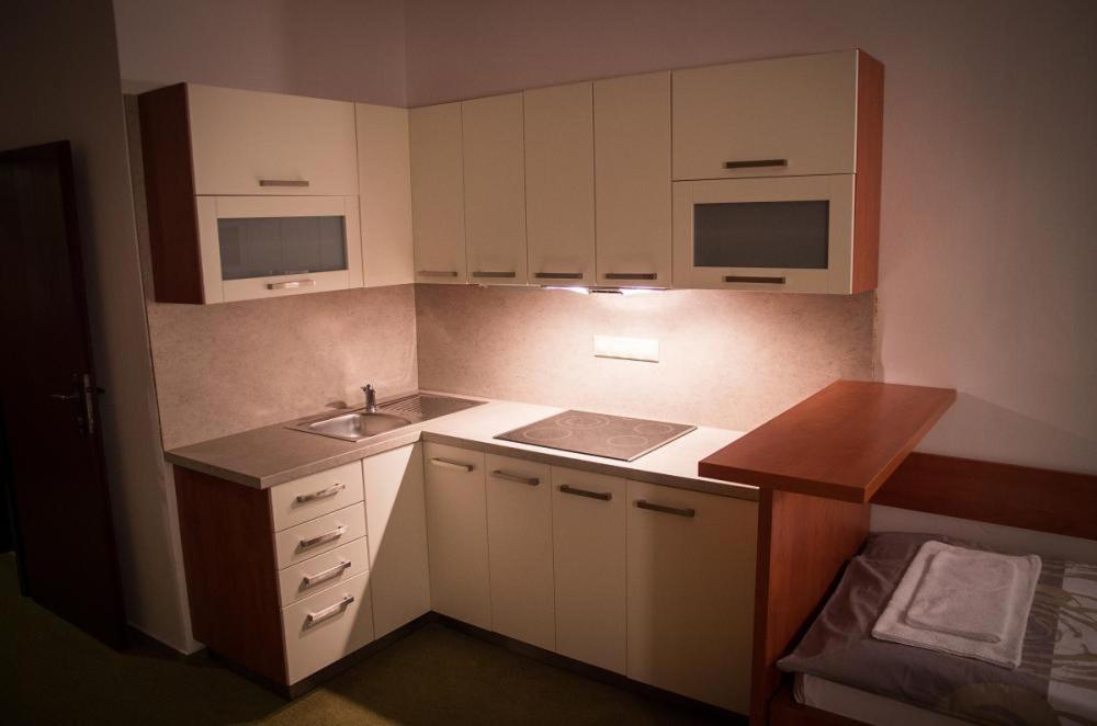 Hotel Bothe Povazska Bystrica Bagian luar foto