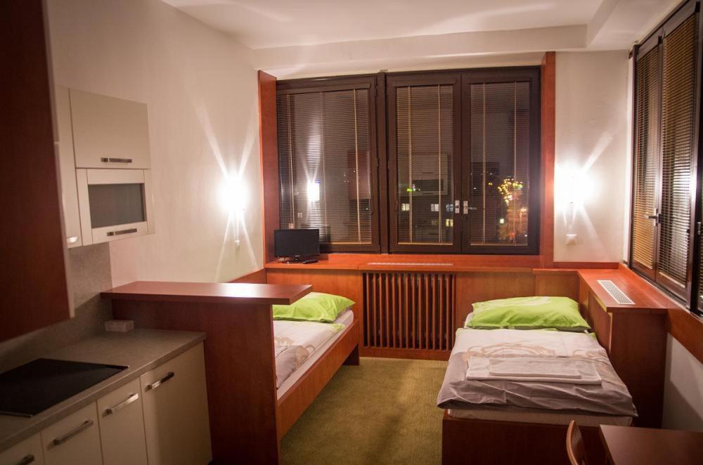 Hotel Bothe Povazska Bystrica Bagian luar foto