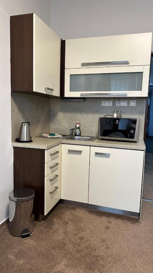Hotel Bothe Povazska Bystrica Bagian luar foto