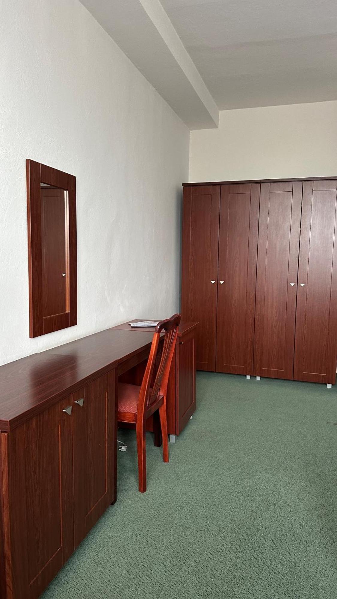 Hotel Bothe Povazska Bystrica Bagian luar foto