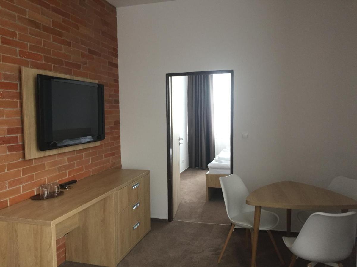Hotel Bothe Povazska Bystrica Bagian luar foto